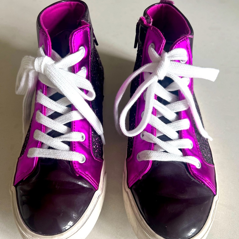 Gap kids sneakers